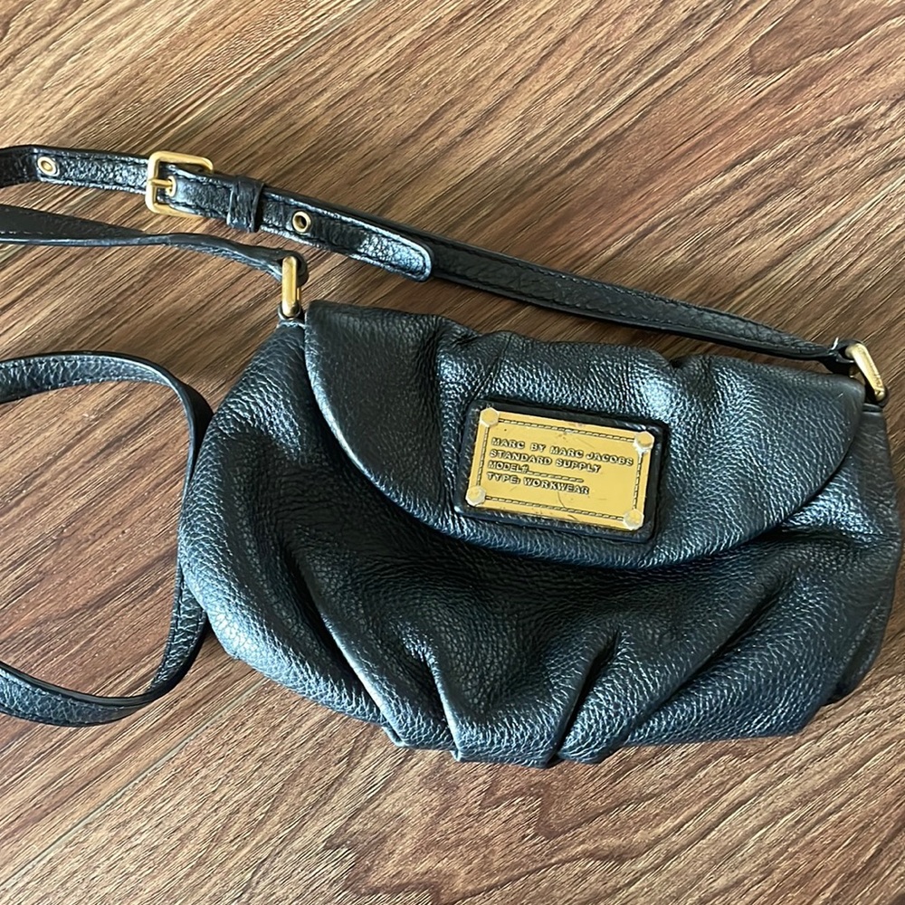 Black Marc by Marc Jacob’s crossbody bag
